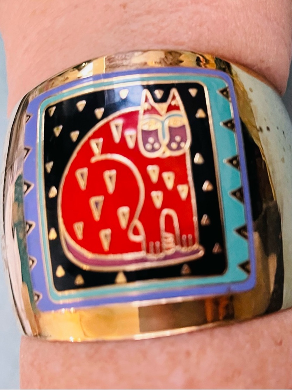 Laurel Burch fantastic feline enameled bracelet cuff Cat Brass Red 1980s Vintage - Picture 4 of 6